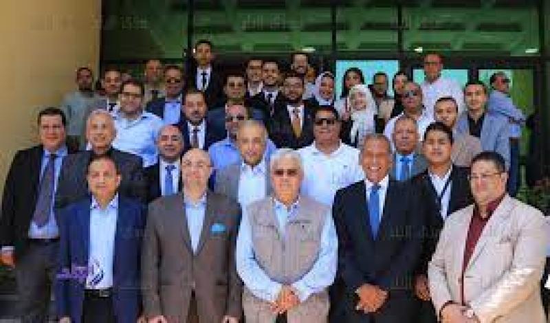 وزير التعليم العالي يتفقد كليات جامعة النهضة ببني سويف
