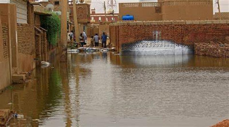 فيضانات 