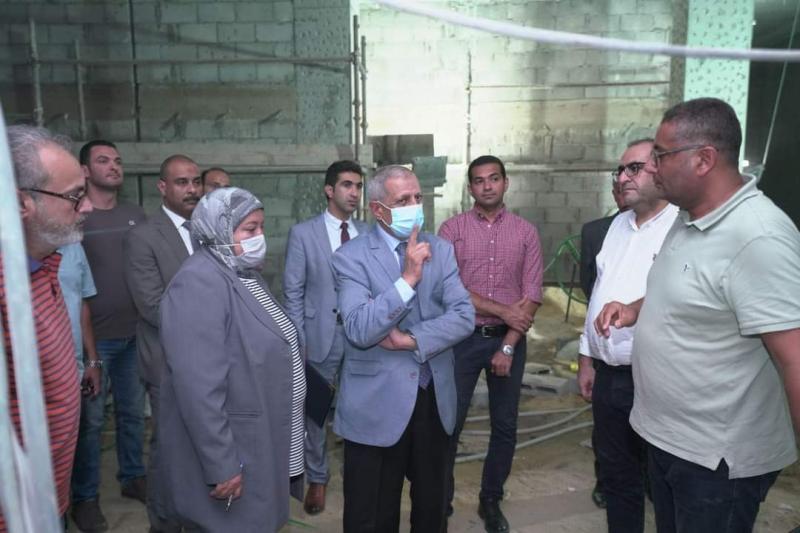 رئيس الأكاديمية العربية يتفقد أعمال الإنشاءات بفرع الأكاديمية بالعلمين