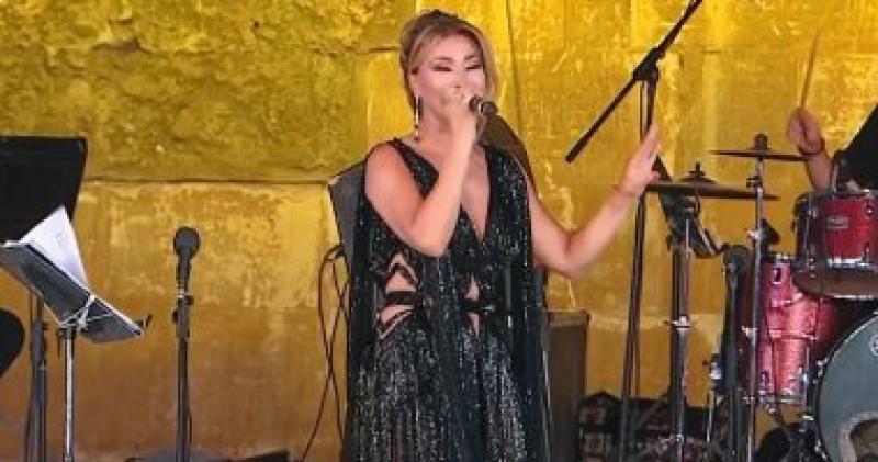 نوال الزغبى