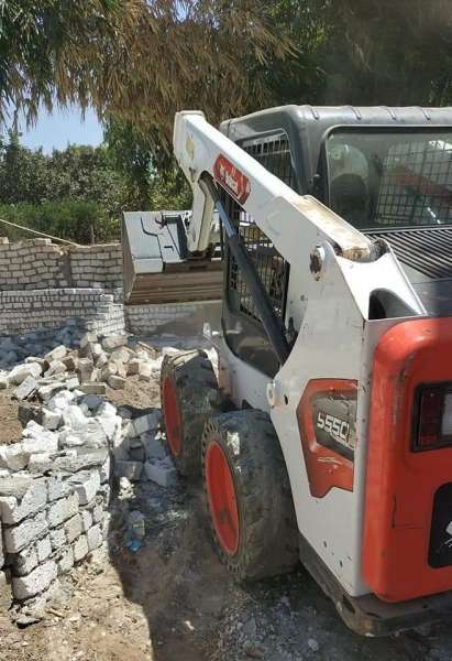 إزالة الإشغالات العشوائية والمخالفة 