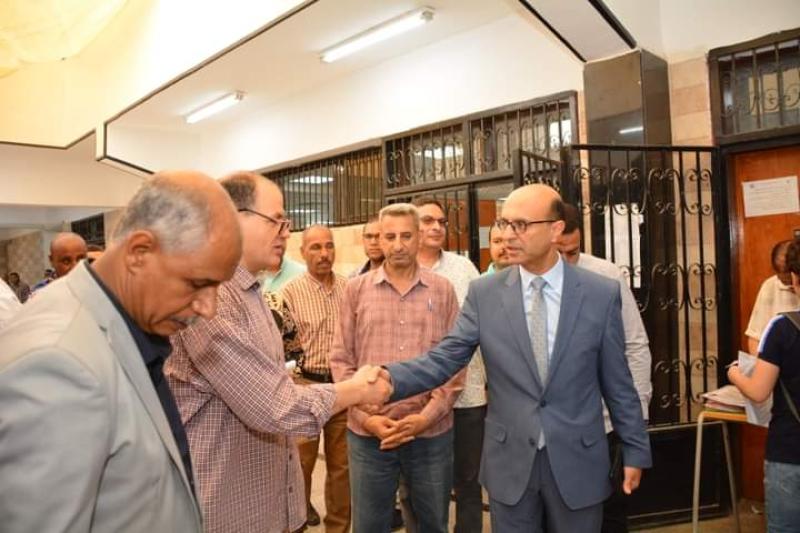 رئيس جامعة أسيوط يتابع اختبارات مبادرة اشبال مصر الرقمية  