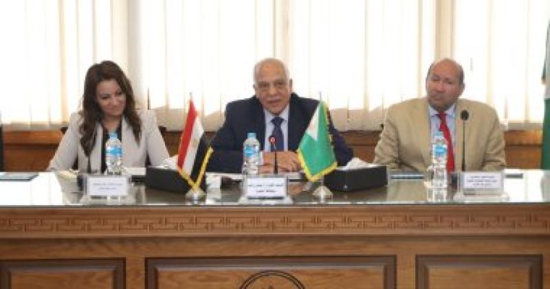 جانب من الاجتماع