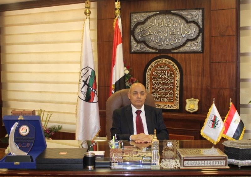 المستشار عزت أبو زيد