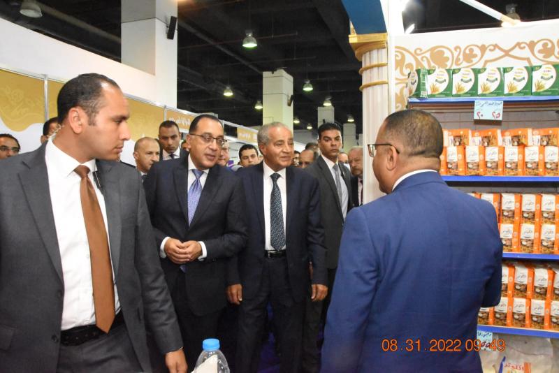 رئيس الوزراء يفتتح المعرض الرئيسي لـ ”أهلا مدارس”