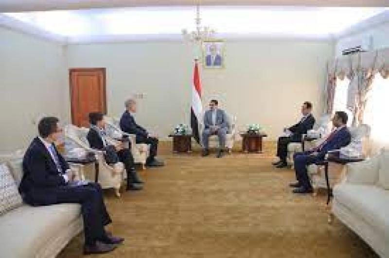 وزير الخارجية اليمني والمبعوث الأممي
