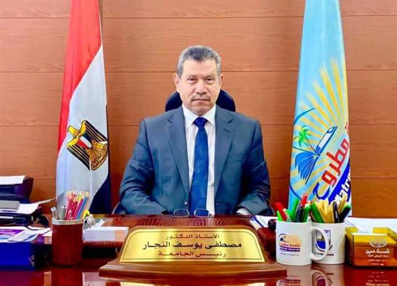الدكتور مصطفي يوسف النجار