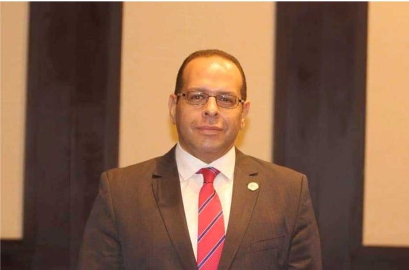 الدكتور أحمد رؤوف 