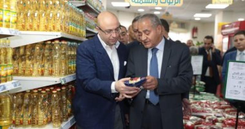 الدكتور على المصيلحى وزير التموين والتجارة الداخلية