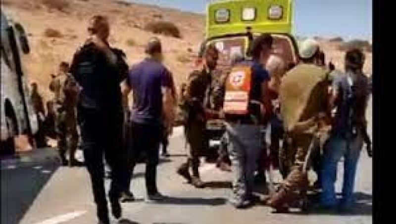 إطلاق نار يستهدف حافلة لجيش الاحتلال في الأغوار