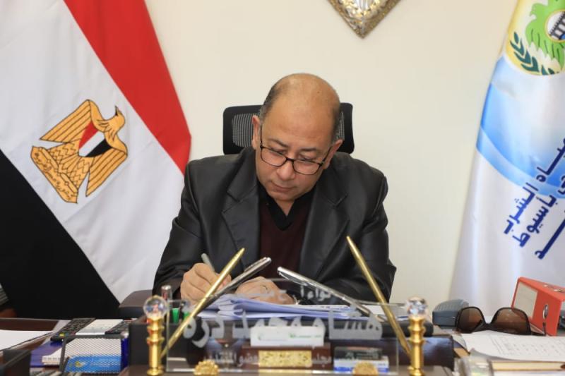 مياه أسيوط تُقيم الأثر البيئي لمشروعات المبادرة الرئاسية 