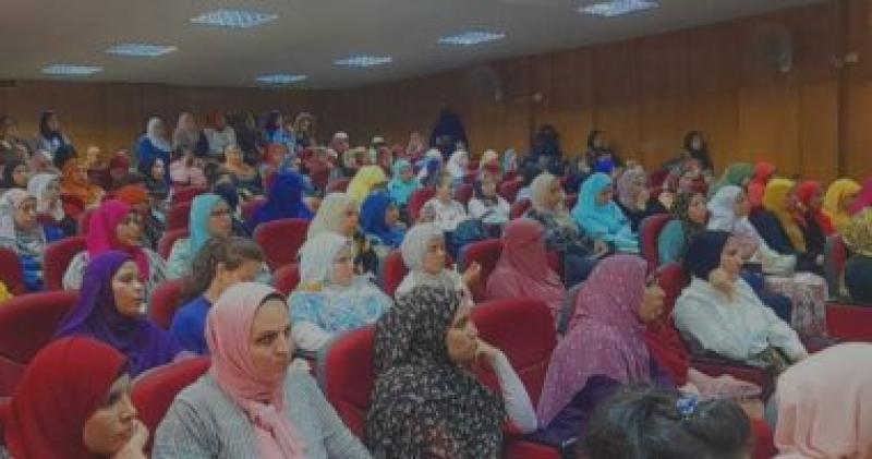 البرنامج التدريبي الموسع للرائدات الاجتماعيات