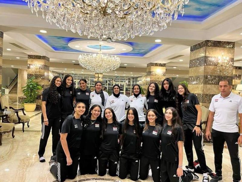 منتخب الطائرة بنات 