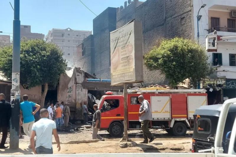  حريق معرض الملابس بأبو قرقاص في المنيا