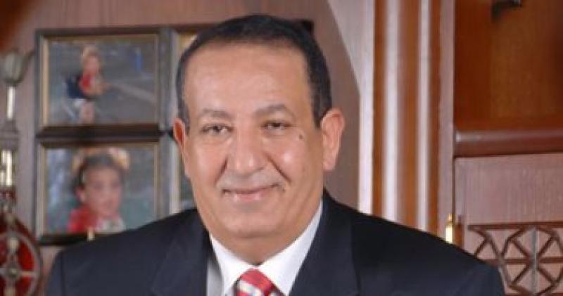 كامل أبو على