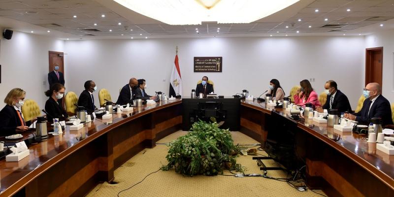 جانب من الاجتماع 