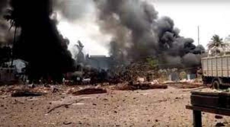 6 مصابين جراء حريق بشركة كيماويات في إيطاليا