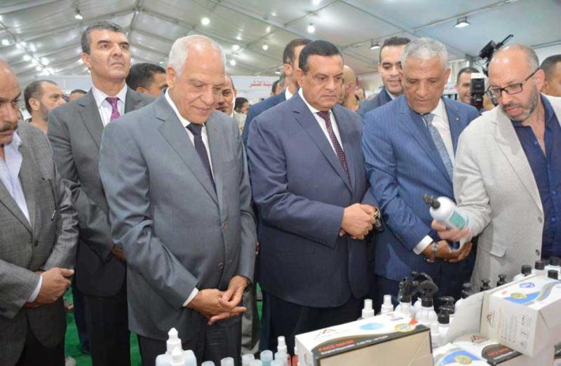 خلال افتتاح المعرض 