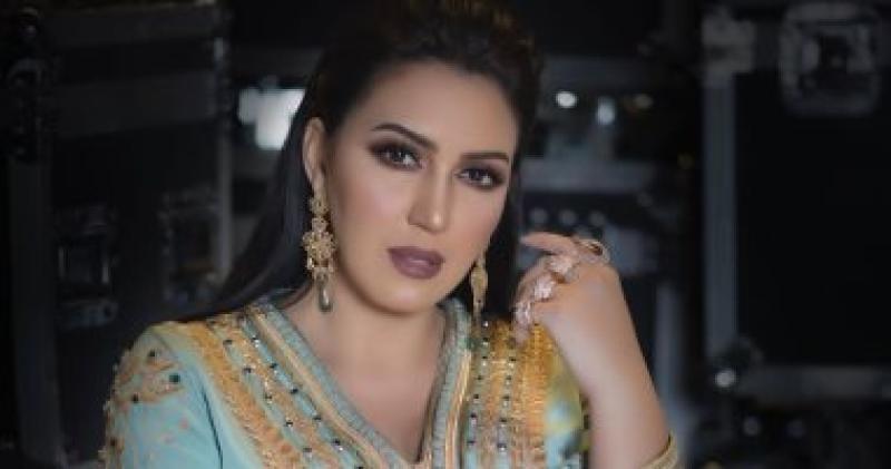 أسما لمنور