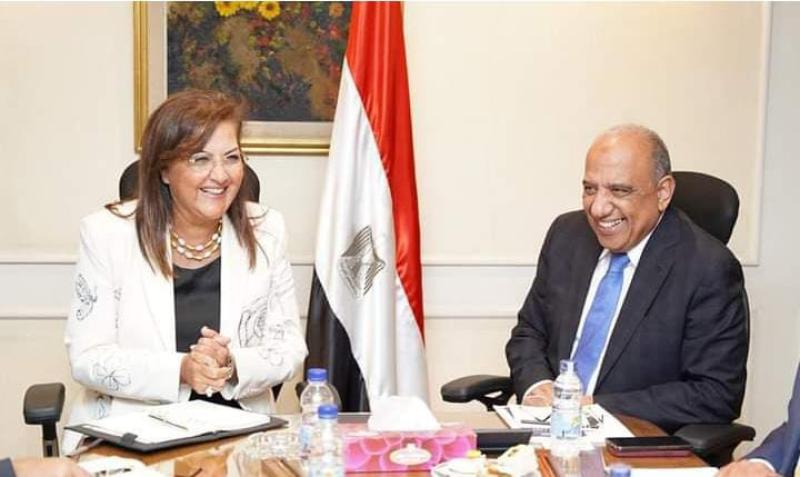 وزيرا قطاع الأعمال والتخطيط