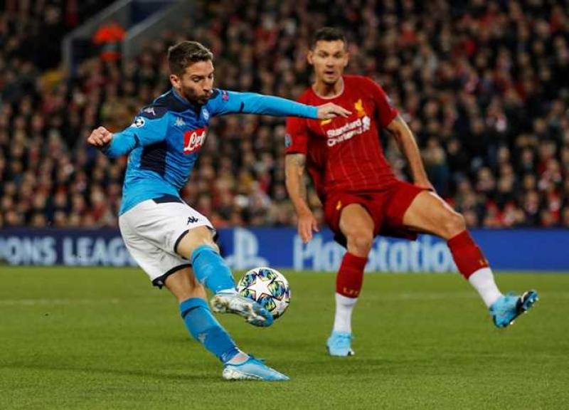 مباراة ليفربول ونابولي في دوري أبطال أوروبا