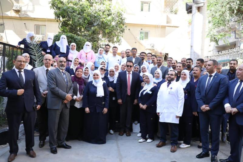 وزير الصحة يتفقد مستشفيي 6 أكتوبر للتأمين الصحي والتحرير العام