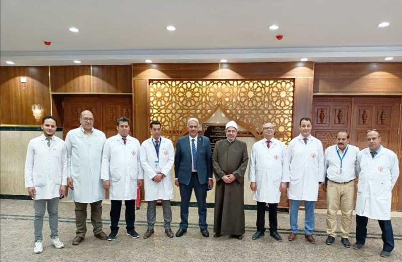 جولة رئيس جامعة الأزهر