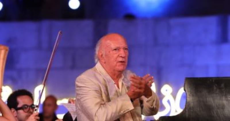  عمر خيرت 