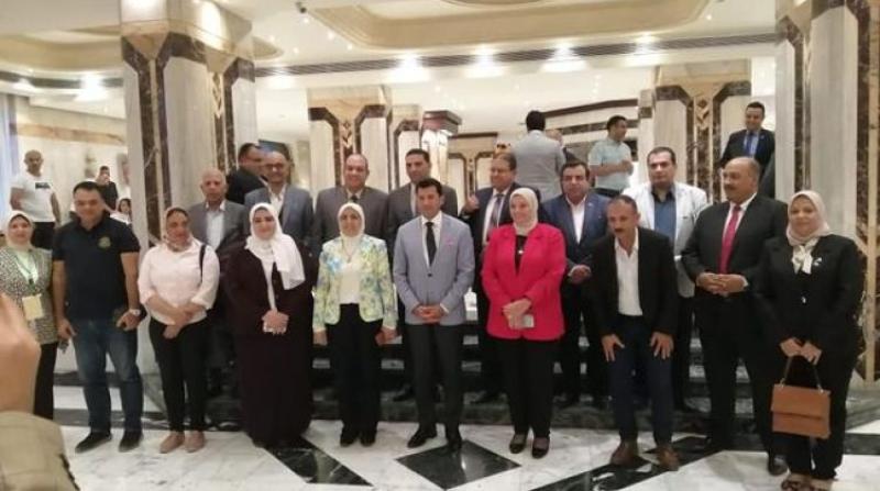 المنيا الأول على الصعيد والثالث على الجمهورية بمشروع المصريون يتعلمون
