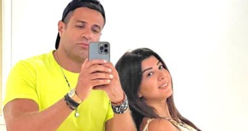محمد نور وزوجته هبة