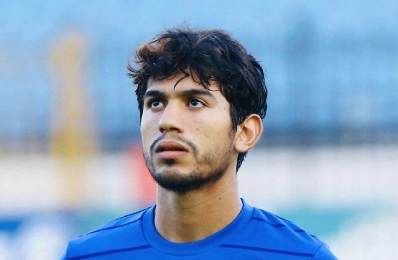 محمد شكري لاعب سموحة والأهلي السابق