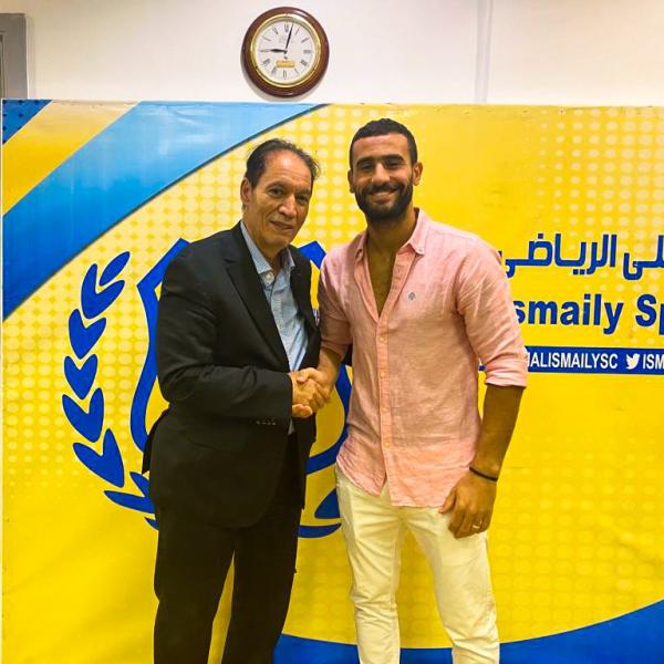 التعاقد مع باسم مرسي 