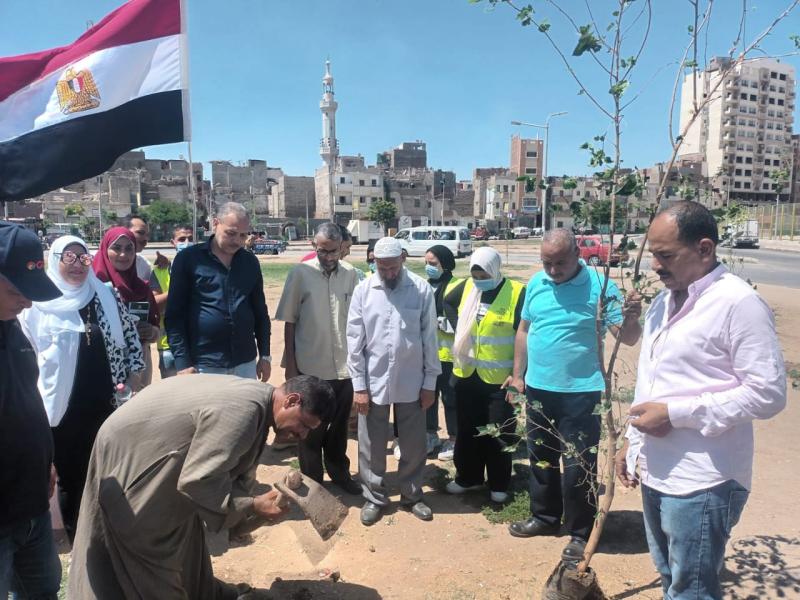   حملات تشجير ونظافة  