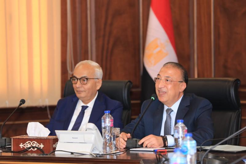 محافظ الاسكندرية ووزير التربية والتعليم