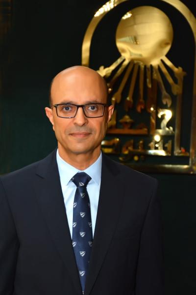 رئيس جامعة أسيوط  