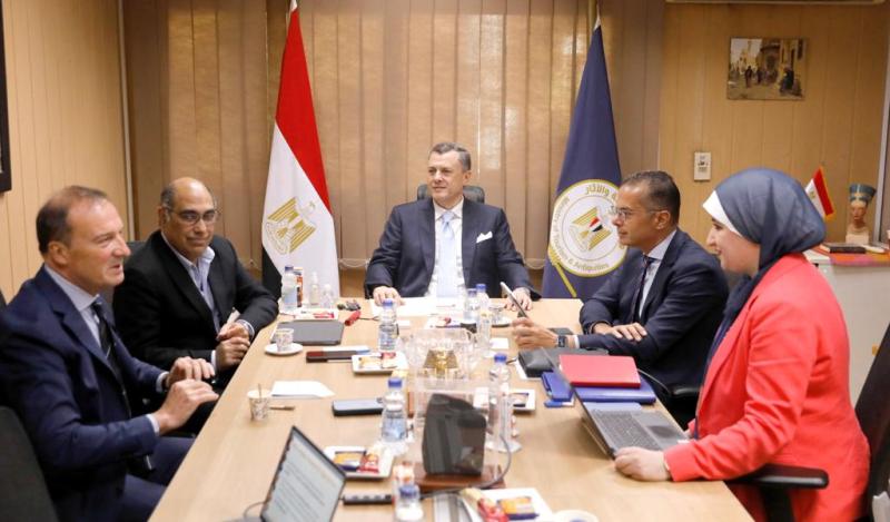 لقاء الوزير مع بيت الخبرة 