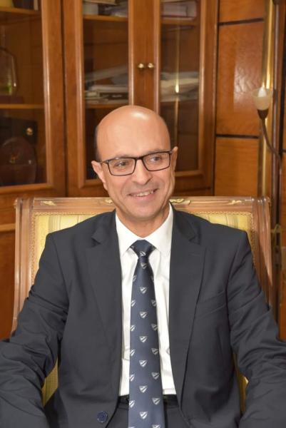 رئيس جامعة أسيوط  