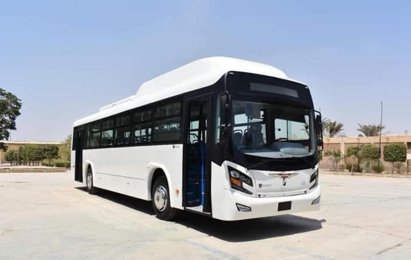 أول أوتوبيس يعمل بالغاز الطبيعي