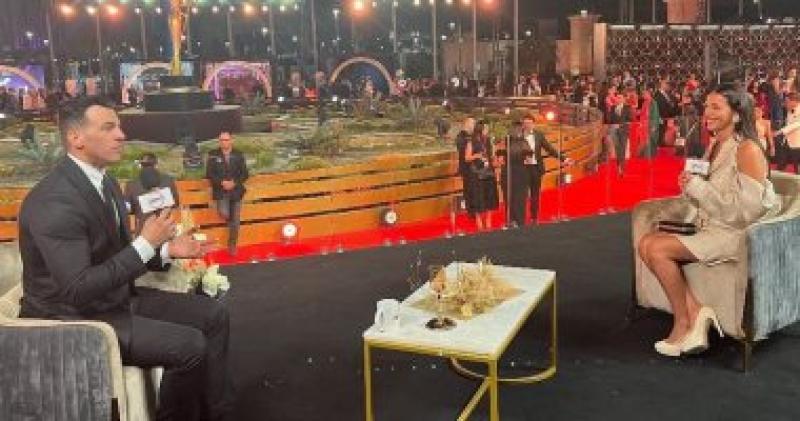  دنيا سمير غانم ورامى رضوان 