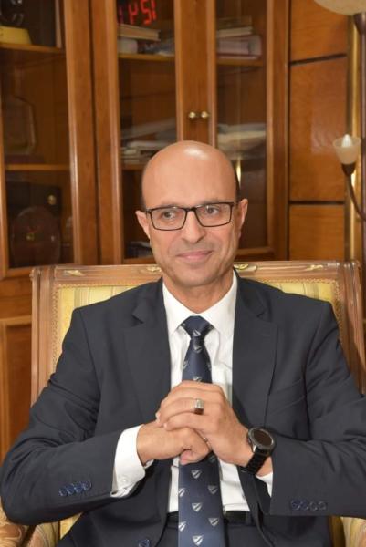 رئيس جامعة أسيوط  