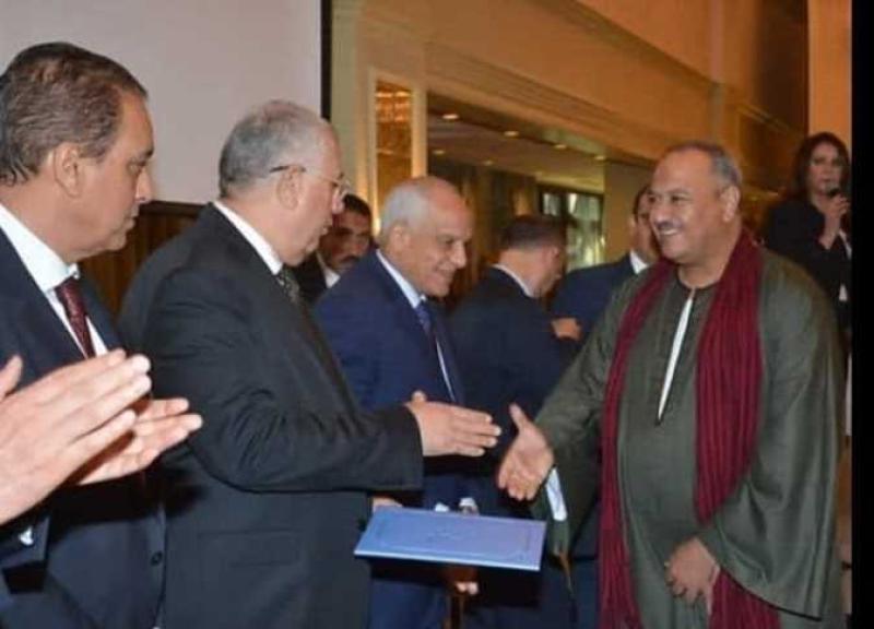 مزارع سوهاجي يحصد المركز الأول على الجمهورية في زراعة وإنتاج القمح 