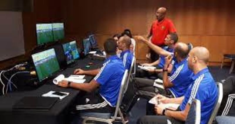 تدريب الحكام المصريين على تقنية الvar