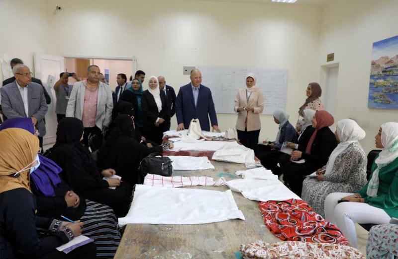 جولة محافظ القاهرة 