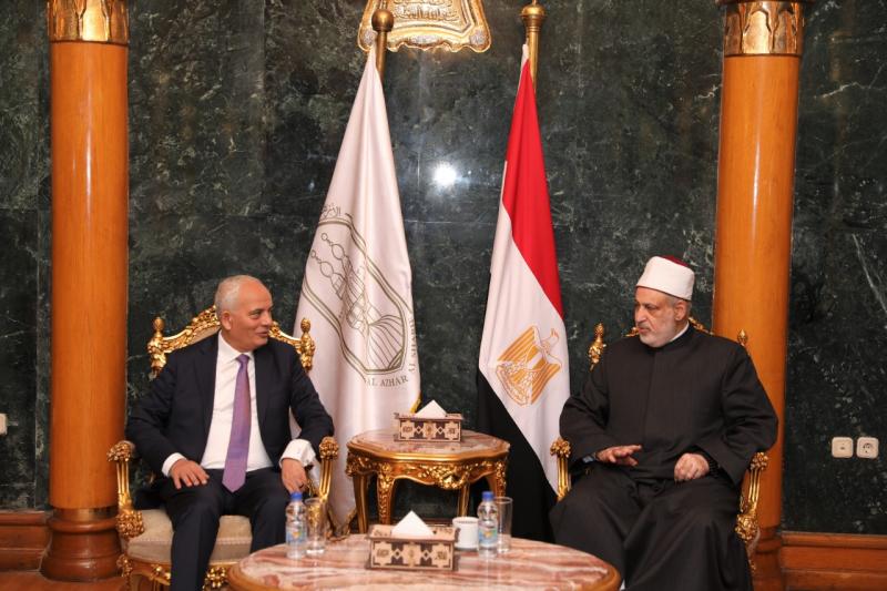 شيخ الازهر ووزير التربية والتعليم
