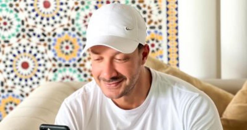  مؤمن نور  