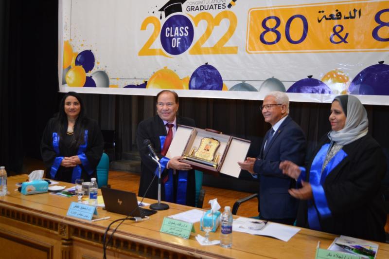 حفل تخرج الدفعتين 80و81 بمعهد طيبة العالى لتكنولوجيا