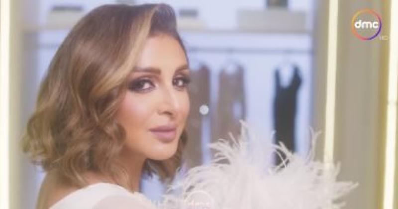   المطربة انغام