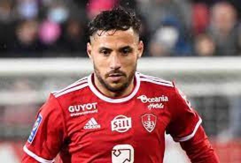 يوسف بلايلي لاعب بريست الفرنسي
