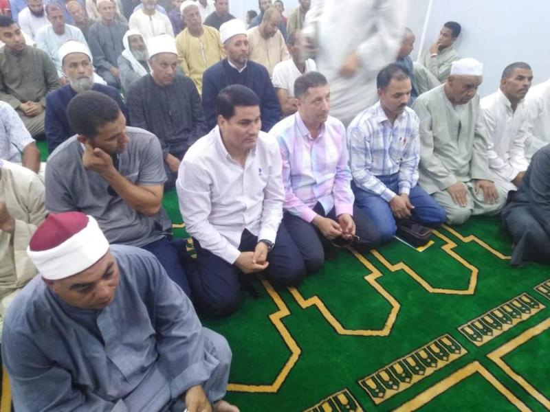 محافظ بنى سويف يُنيب رؤساء الوحدات المحلية في افتتاح  3 مساجد بعد تطويرها 