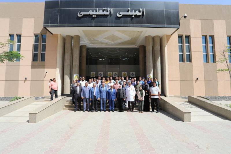 جامعة الزقازيق الاهلية